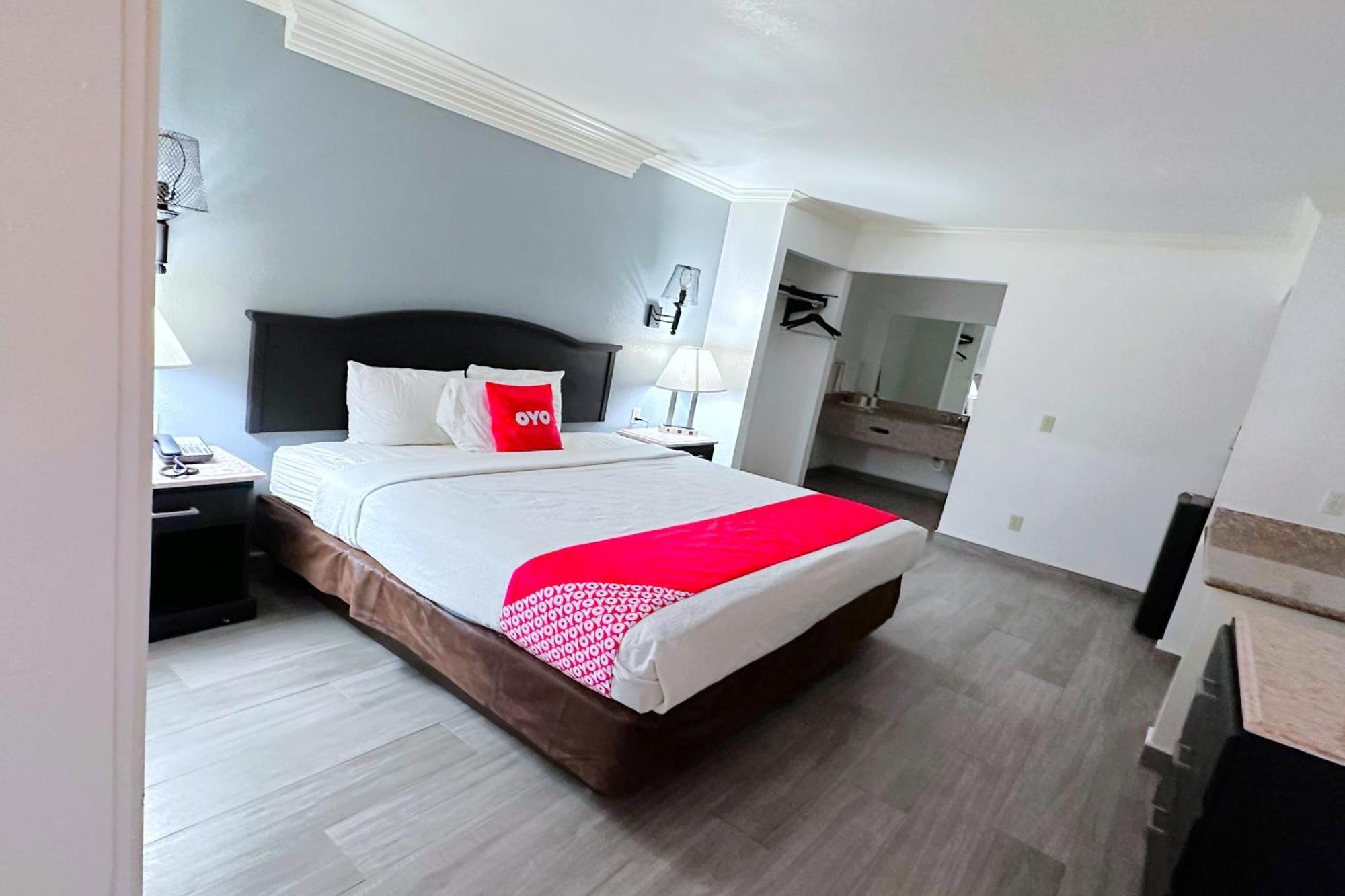 Three Rivers Executive Inn & Suites By Oyo Exteriér fotografie